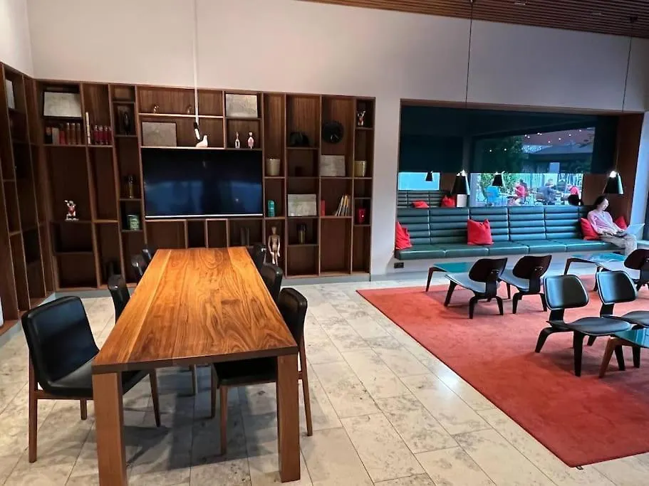 Luxurious Studio In Mitte Next To The Berlin Central Train Station Hauptbahnhof Apartment